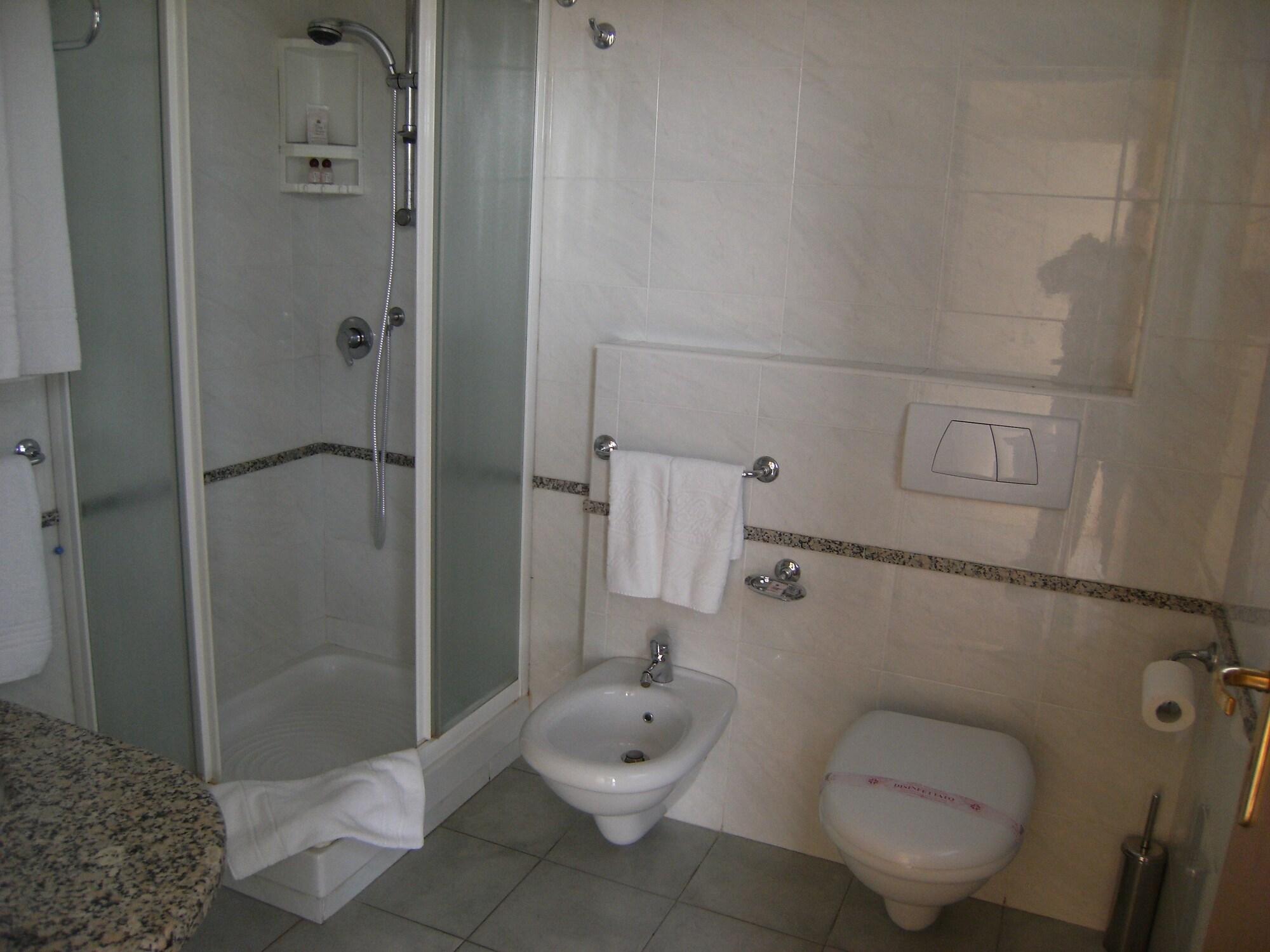 King'S House Hotel Resort Mascali Buitenkant foto