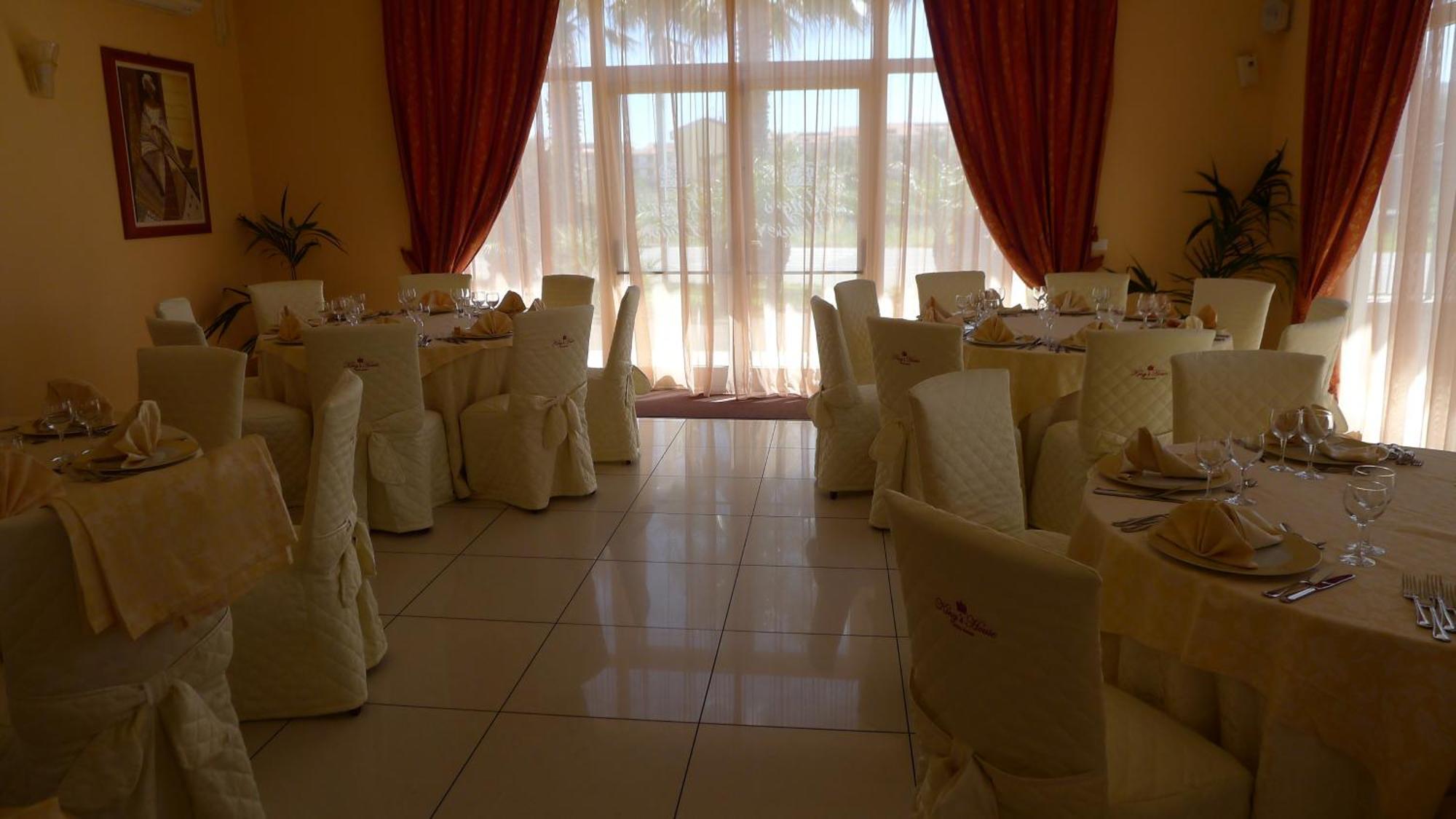 King'S House Hotel Resort Mascali Buitenkant foto