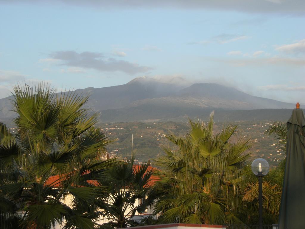 King'S House Hotel Resort Mascali Buitenkant foto