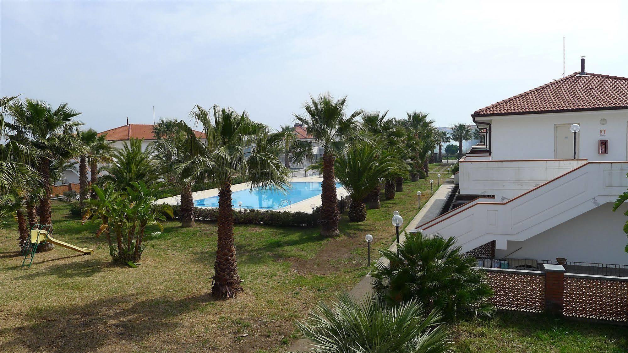 King'S House Hotel Resort Mascali Buitenkant foto
